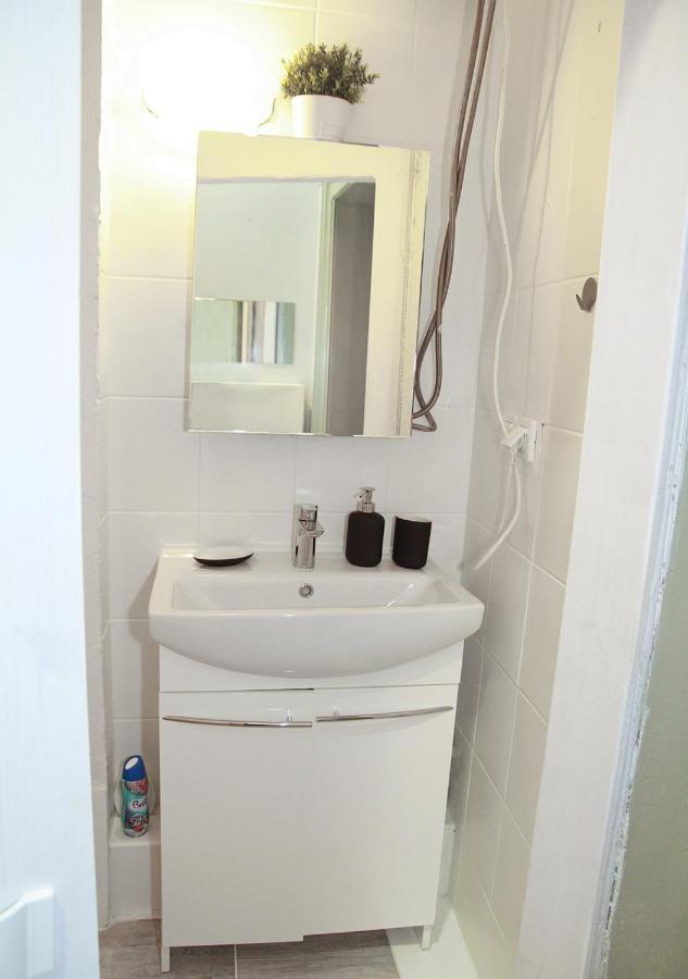 Apartmán Grey Studio Vratislav Exteriér fotografie